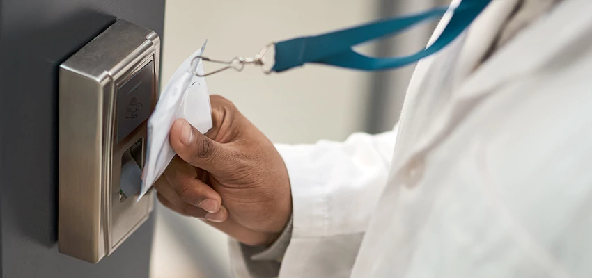 Commercial Locksmith For Rekey in La Presa, CA