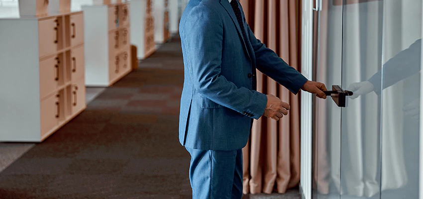Commercial Glass Door Locks in La Presa, CA